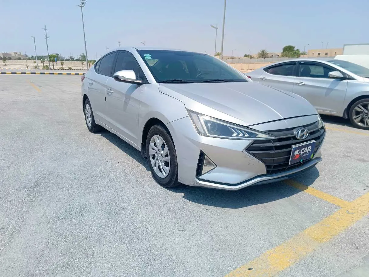 Car image 3