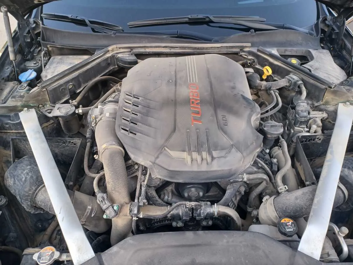 Car image 21