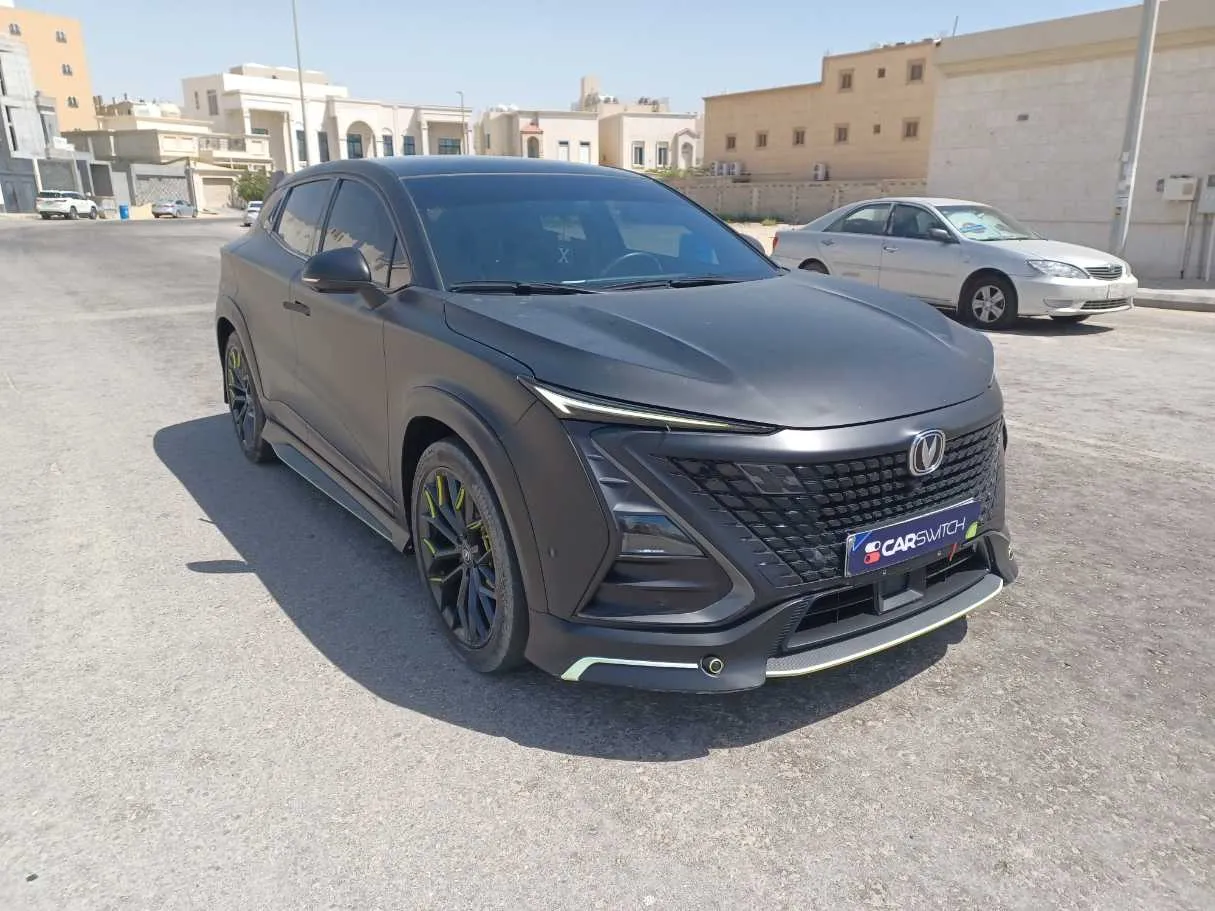 Car image 3