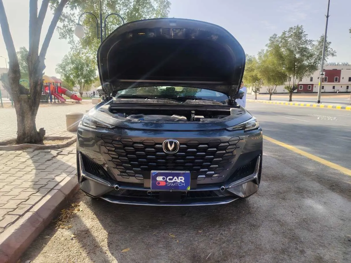 Car image 33