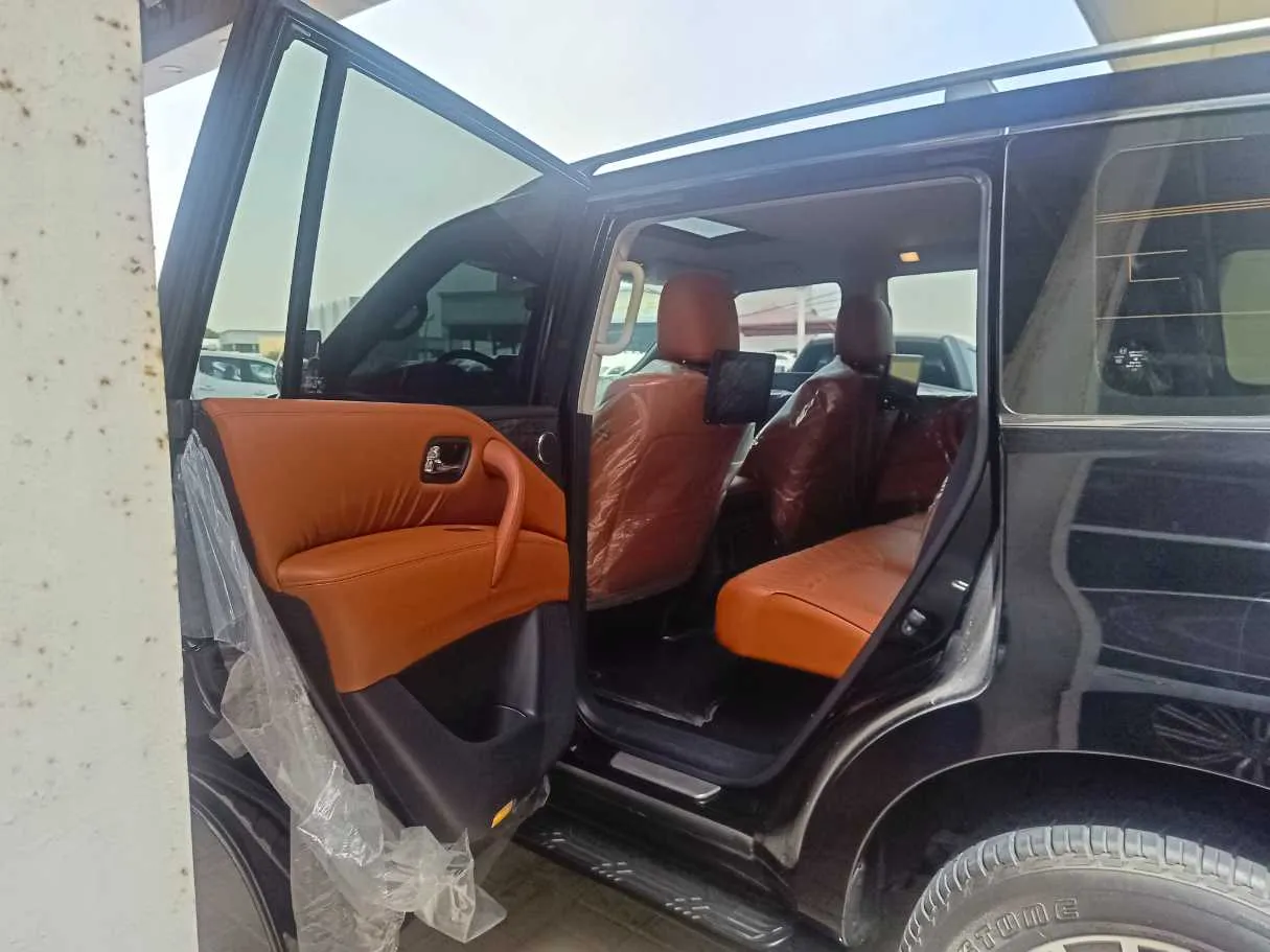 Car image 21