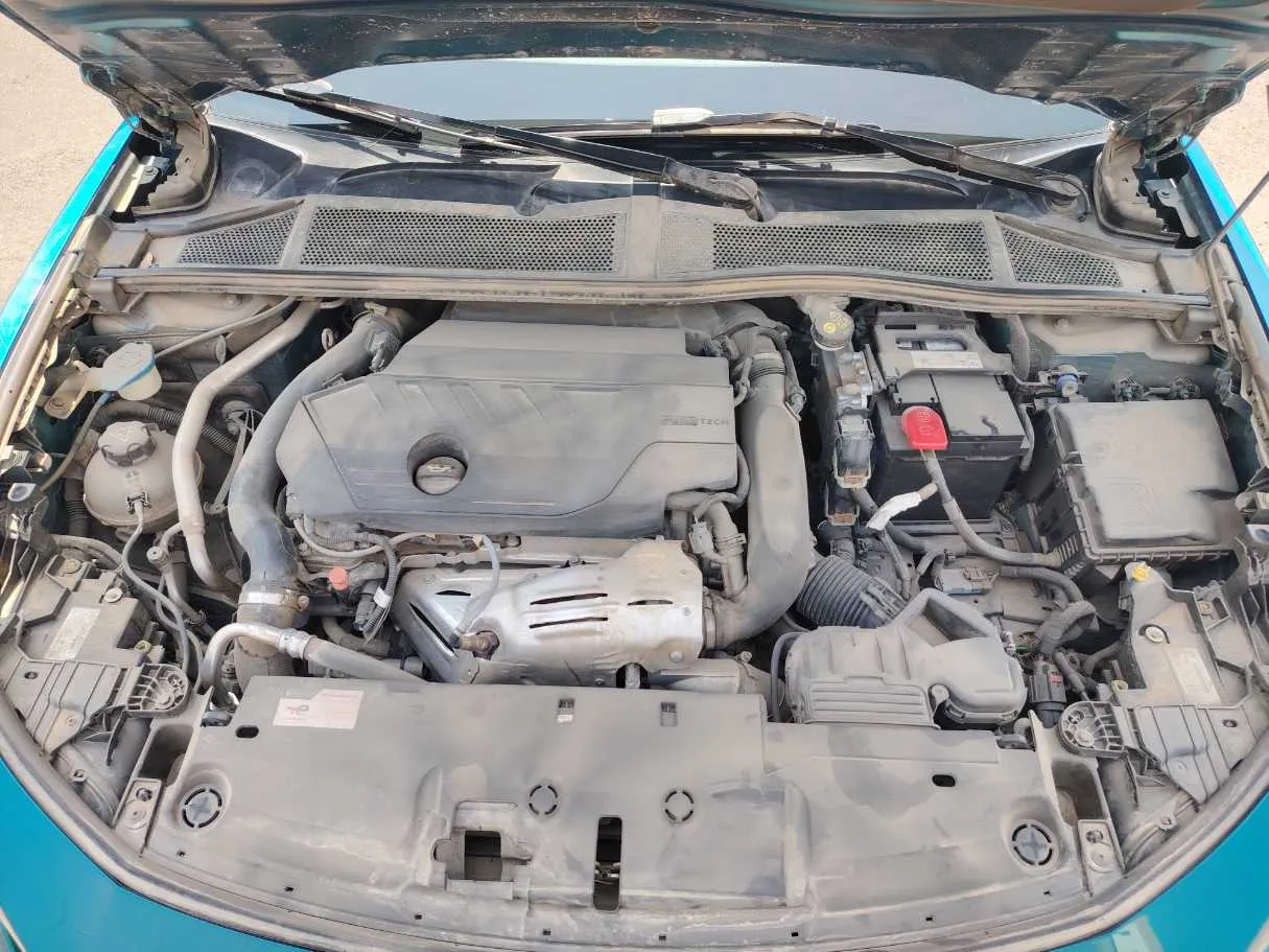 Car image 35