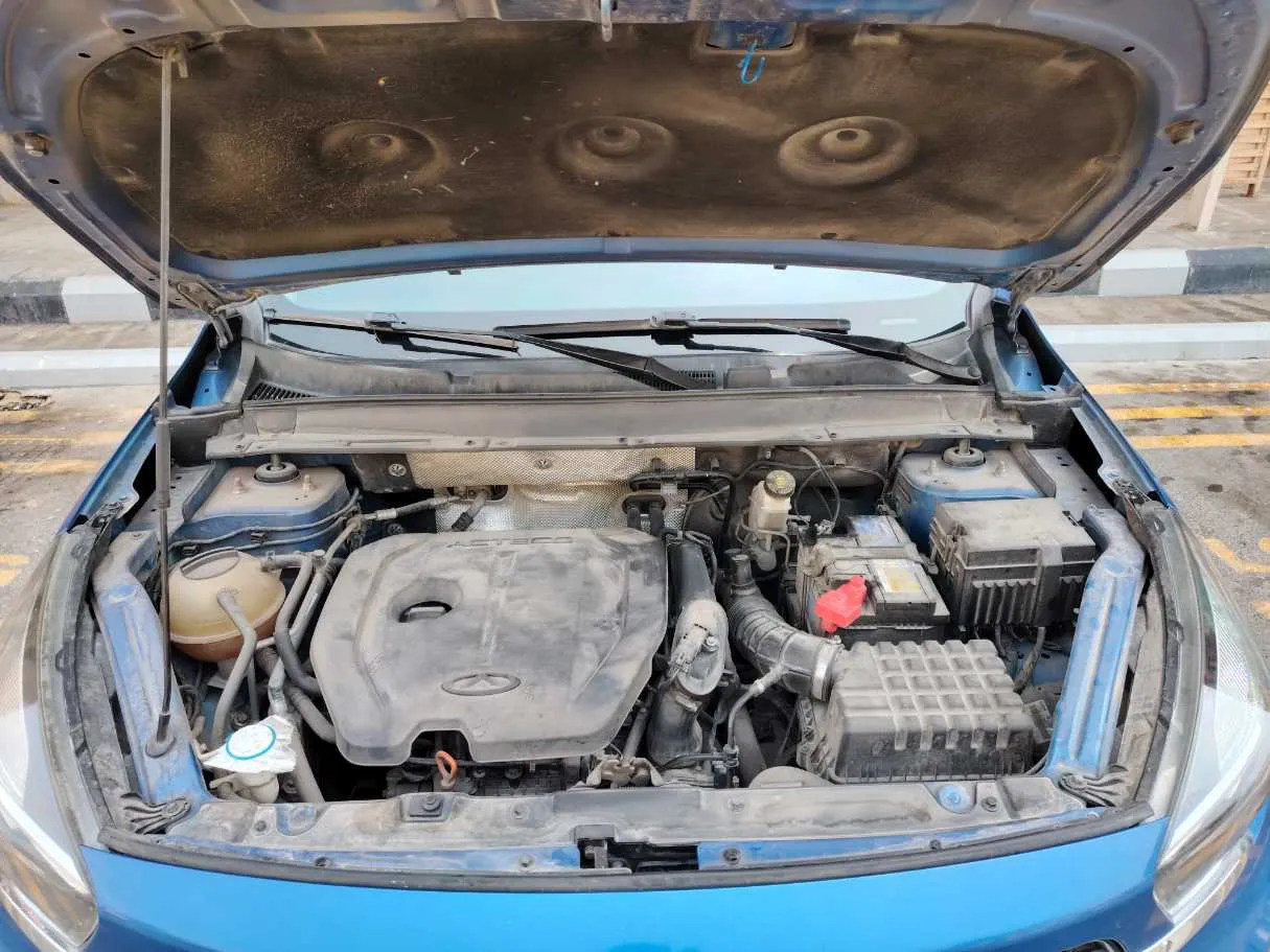 Car image 34