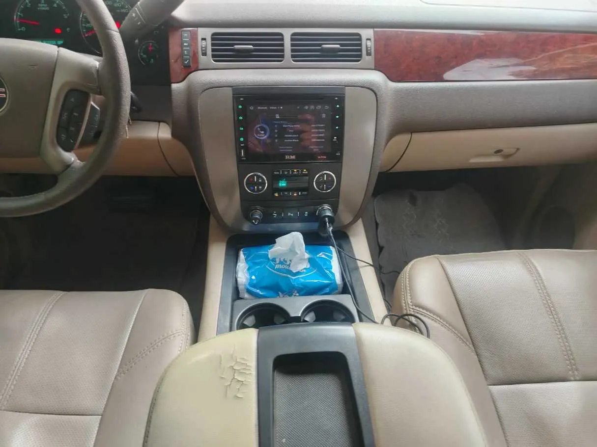 Car image 22