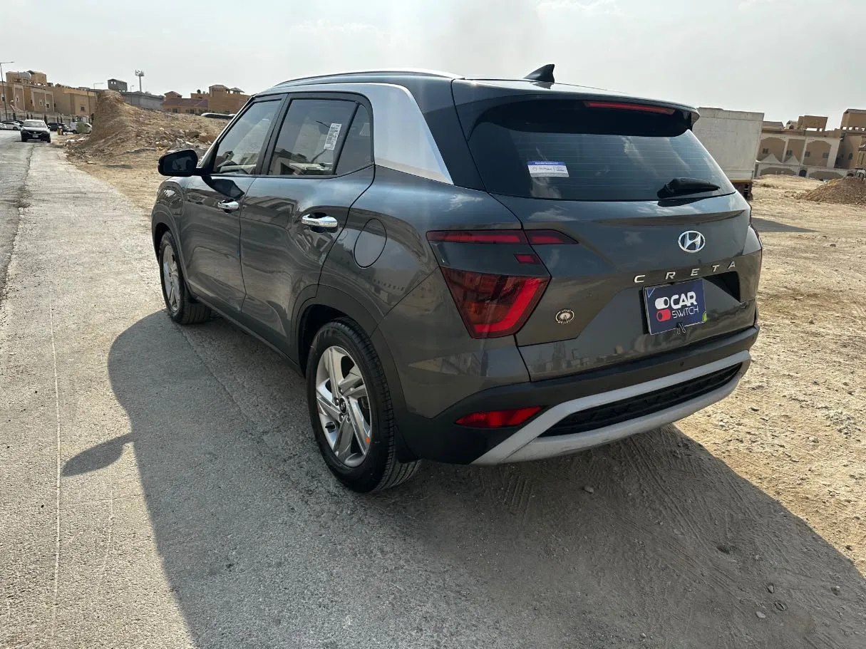 Car image 7