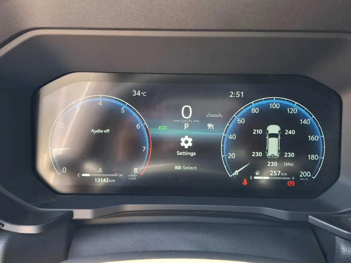 Car image 22