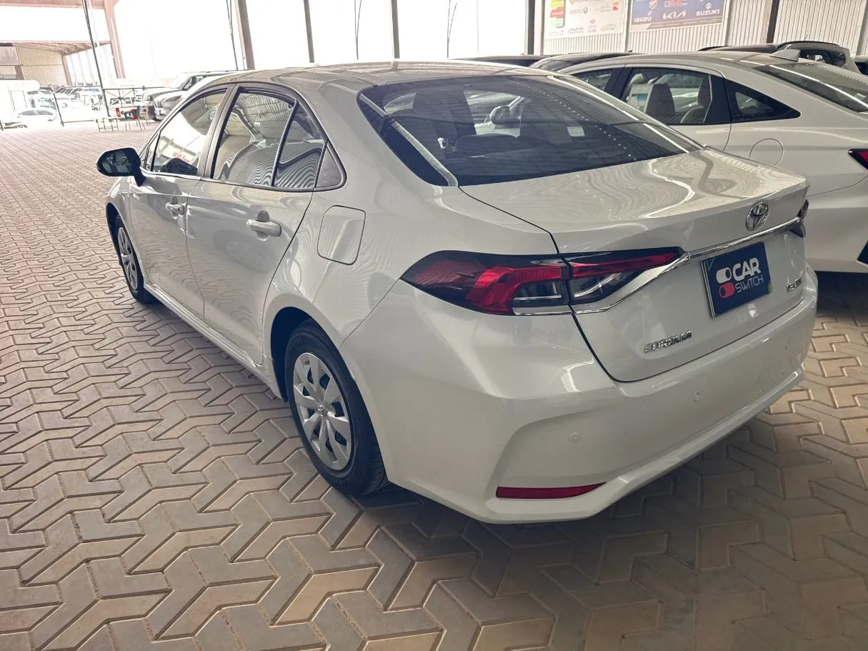 Car image 6