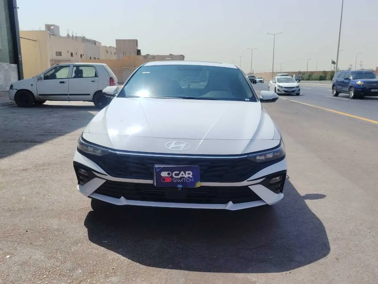 Car image 2