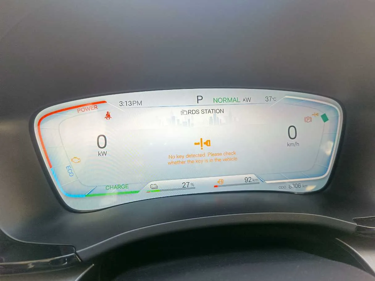 Car image 26