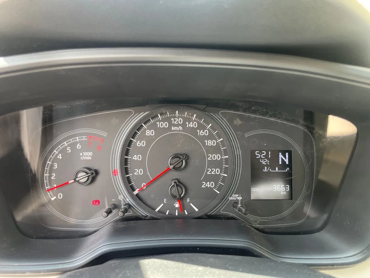 Car image 20