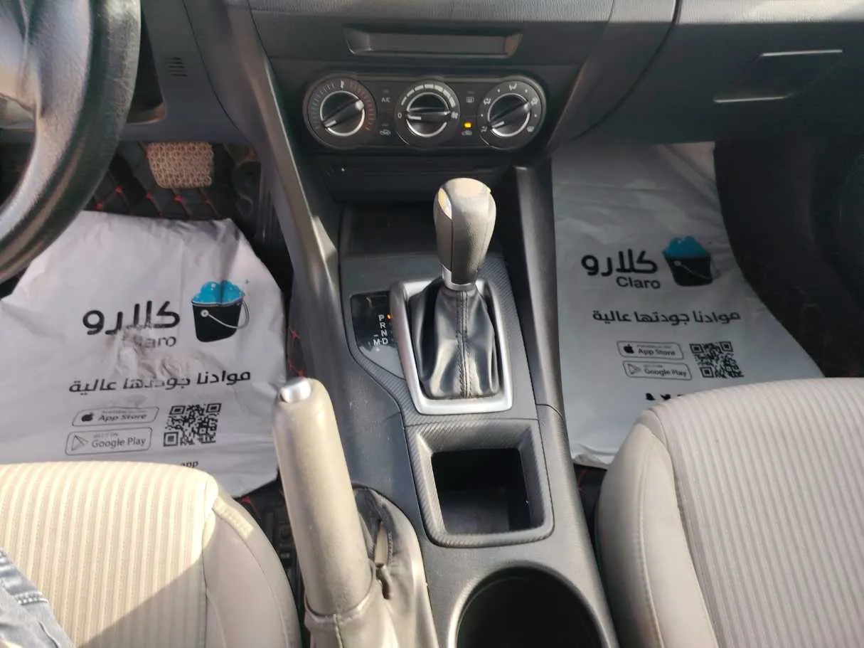 Car image 20