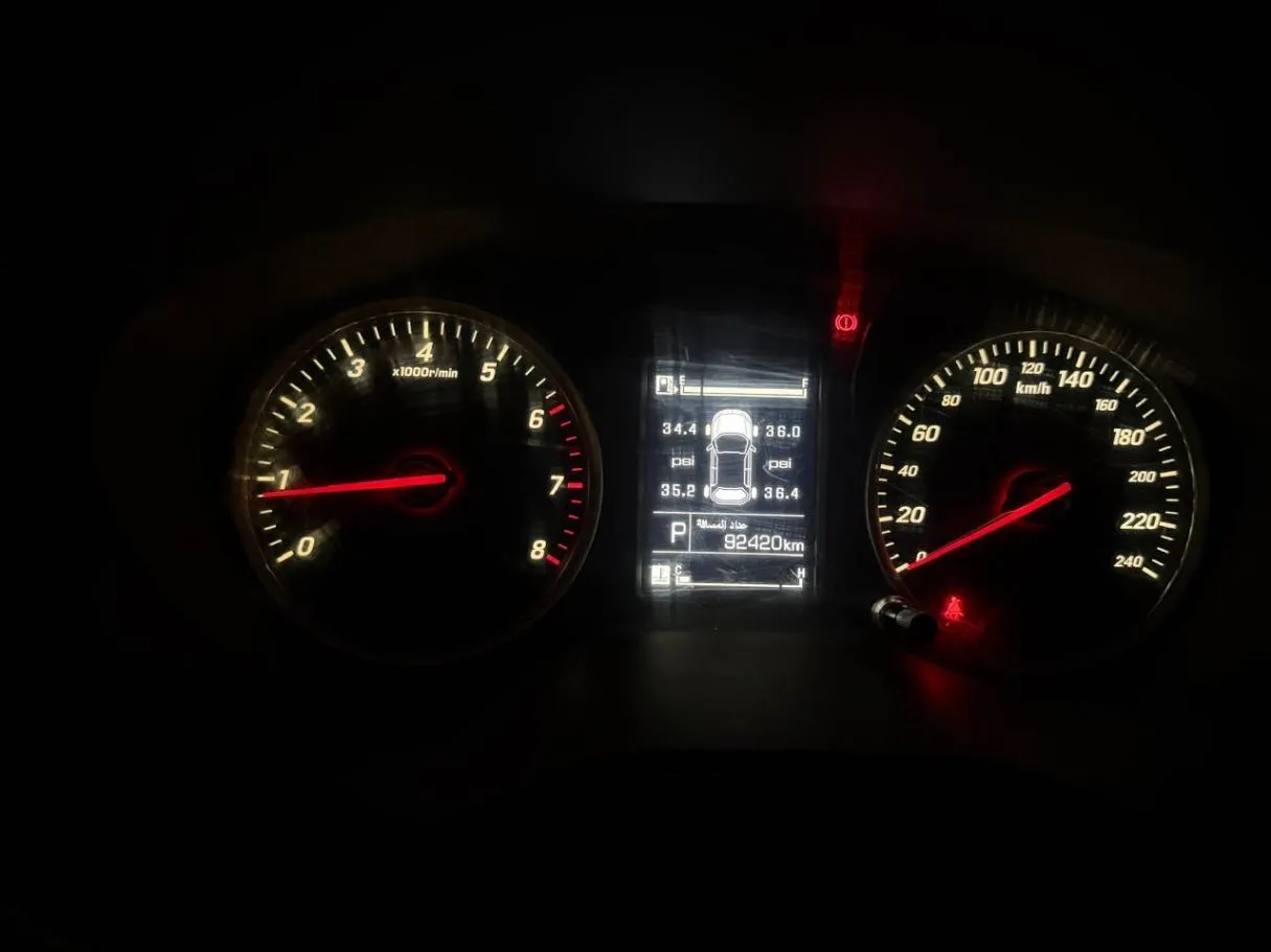 Car image 19