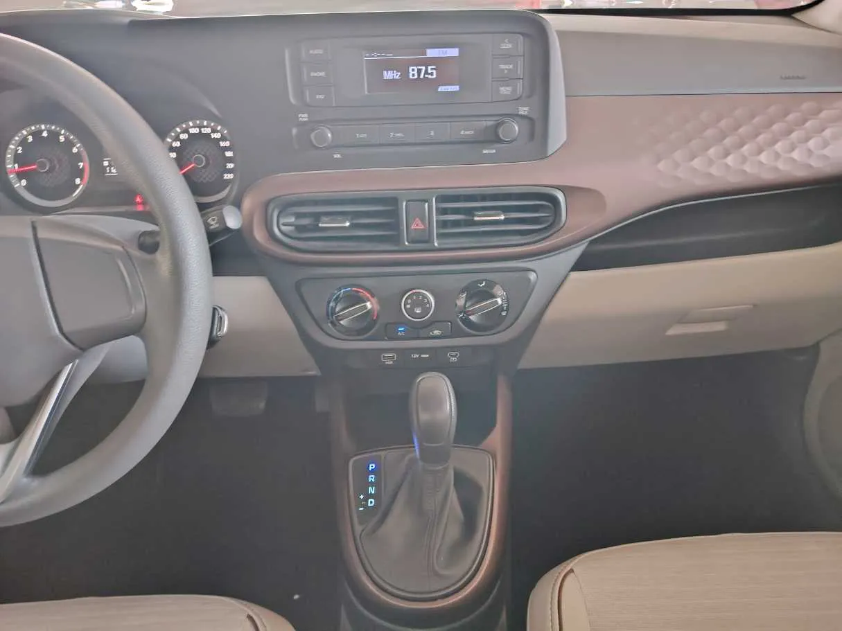 Car image 20