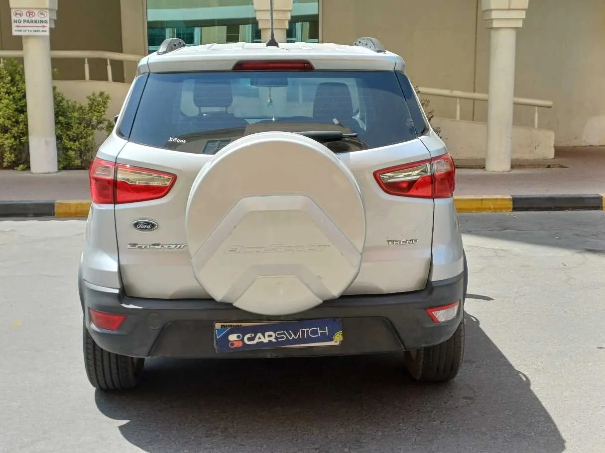 Car image 6