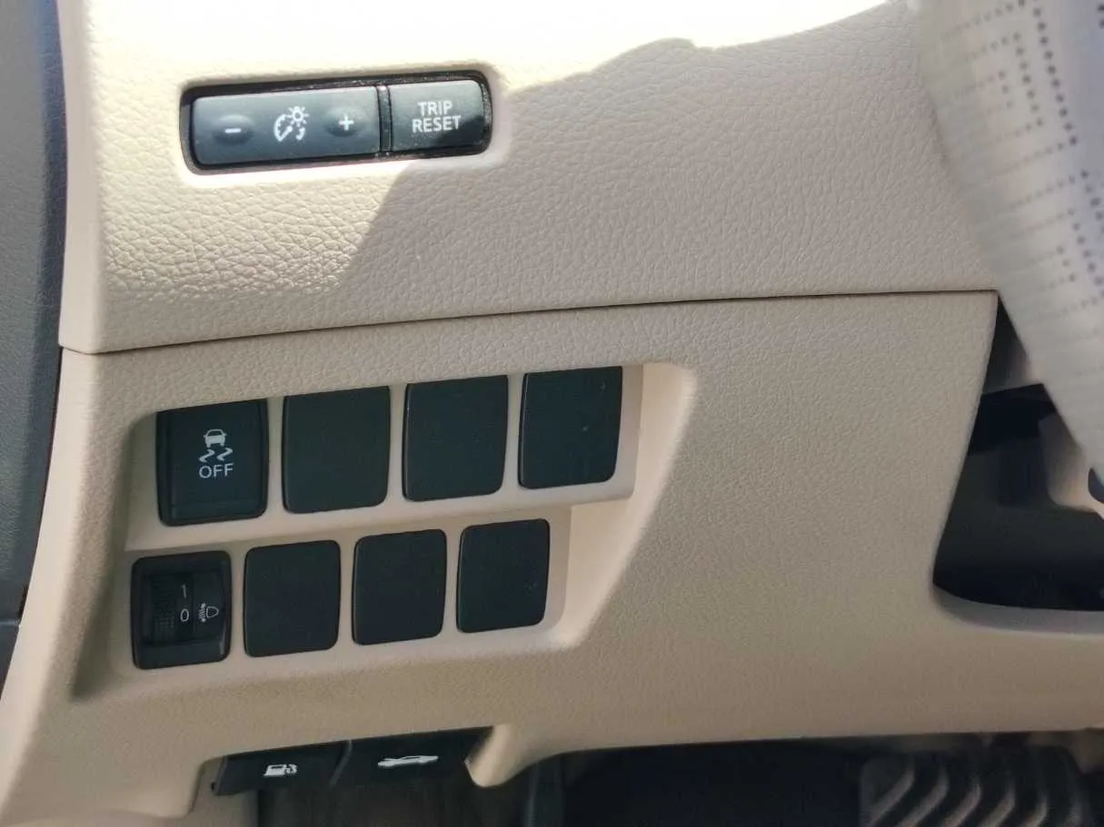 Car image 29