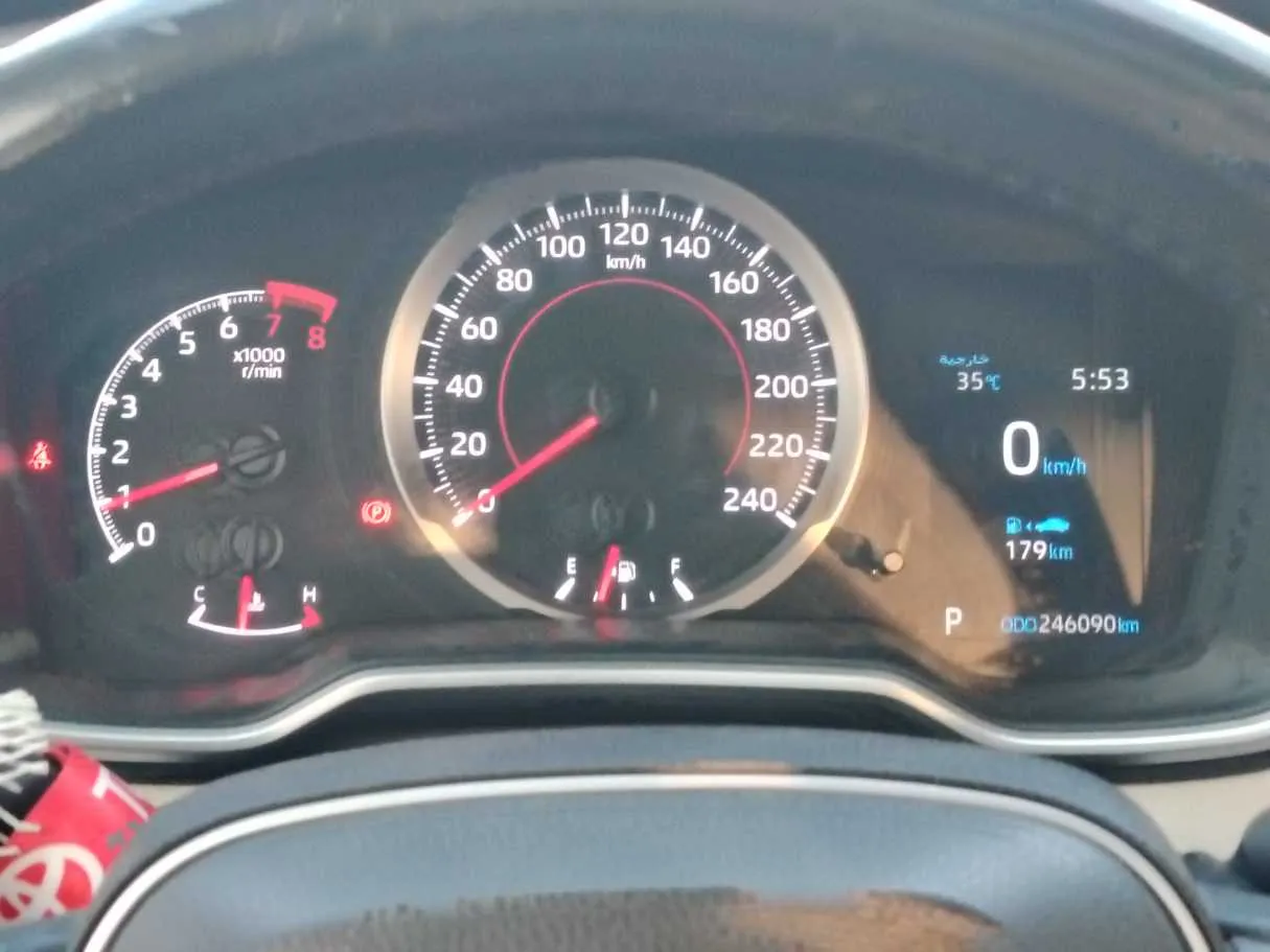 Car image 22