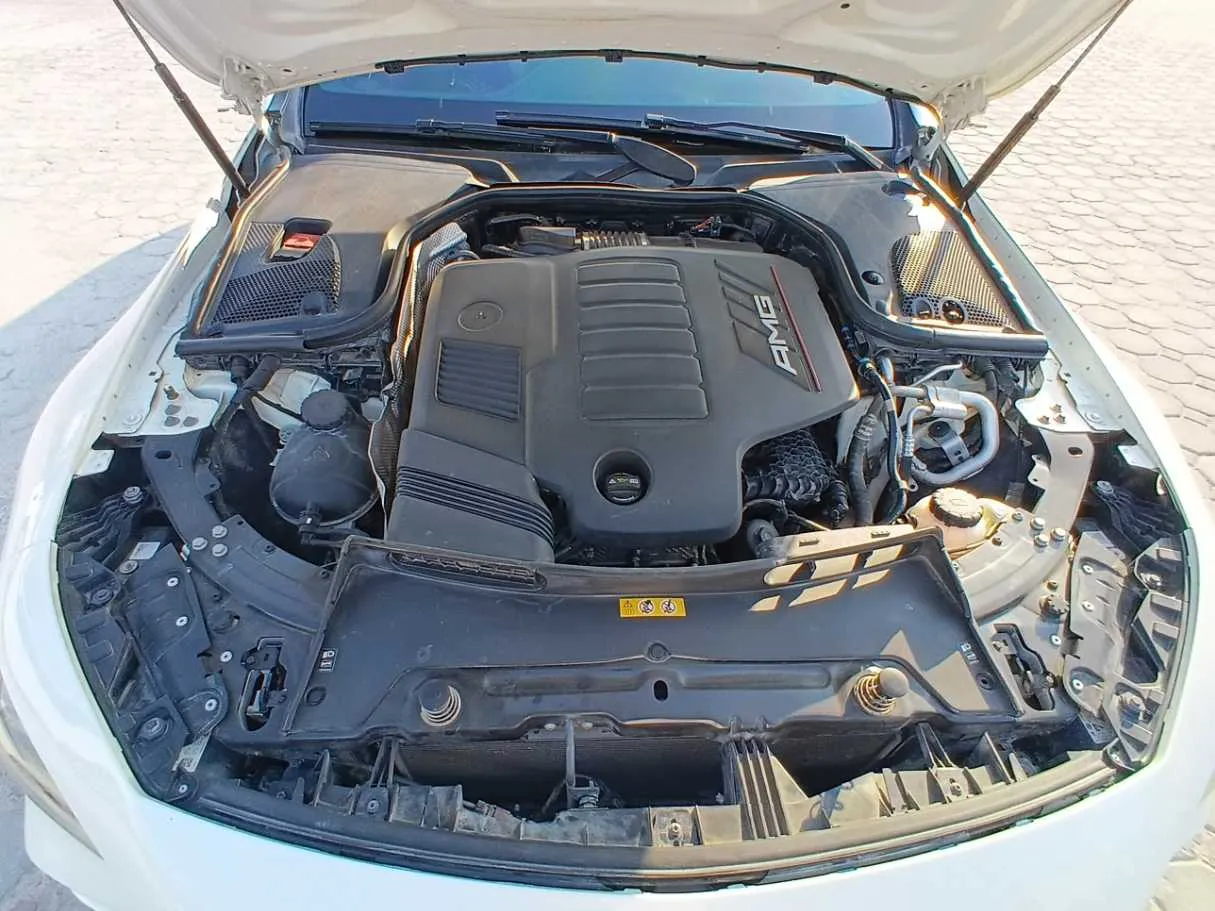 Car image 28