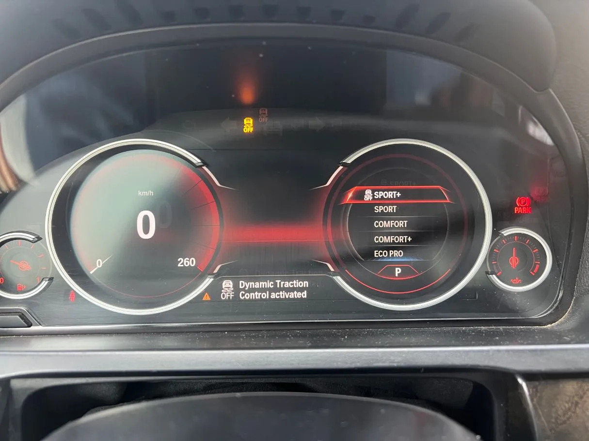 Car image 31