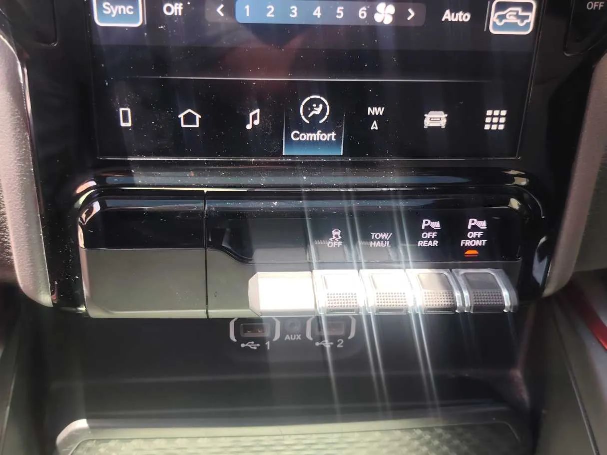 Car image 29