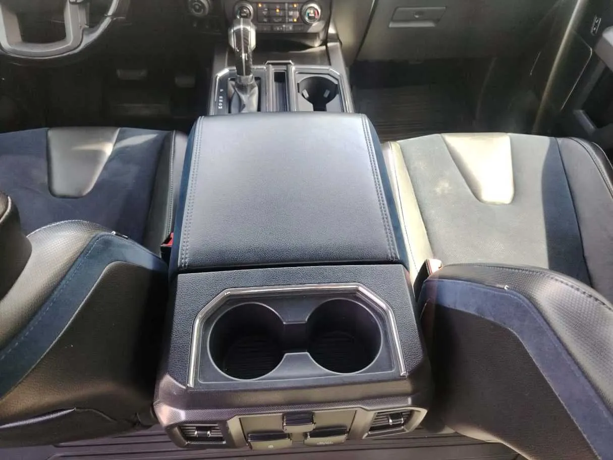 Car image 42