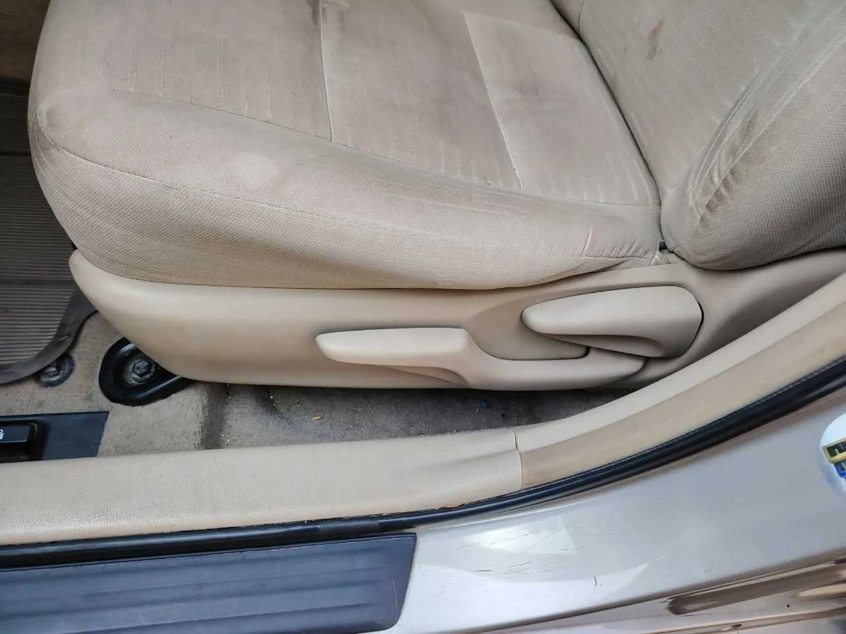 Car image 39
