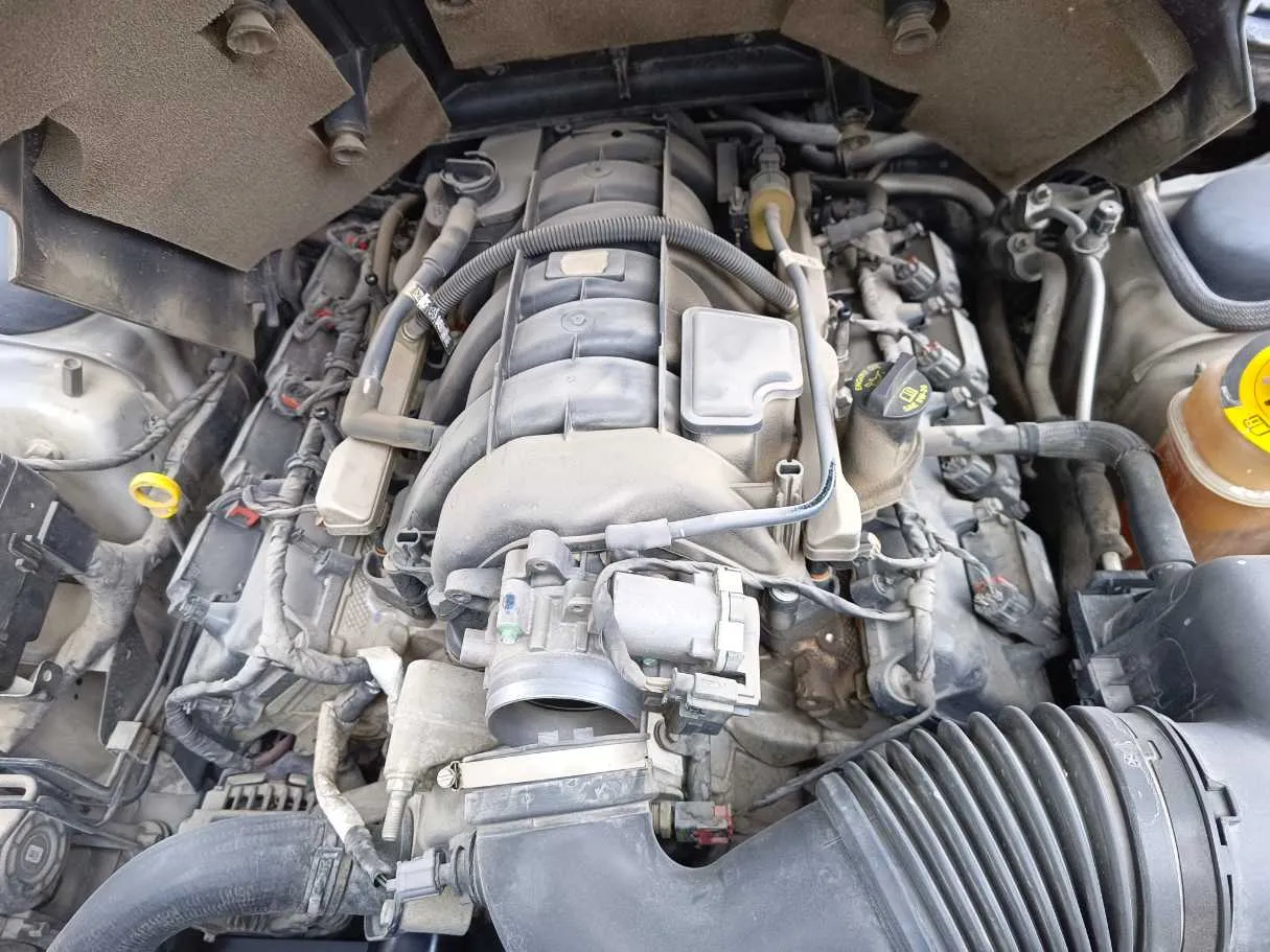 Car image 35