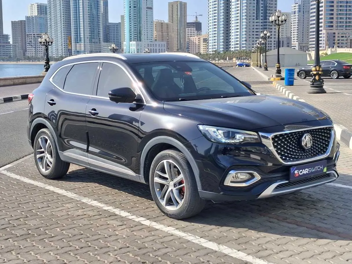 Car image 3