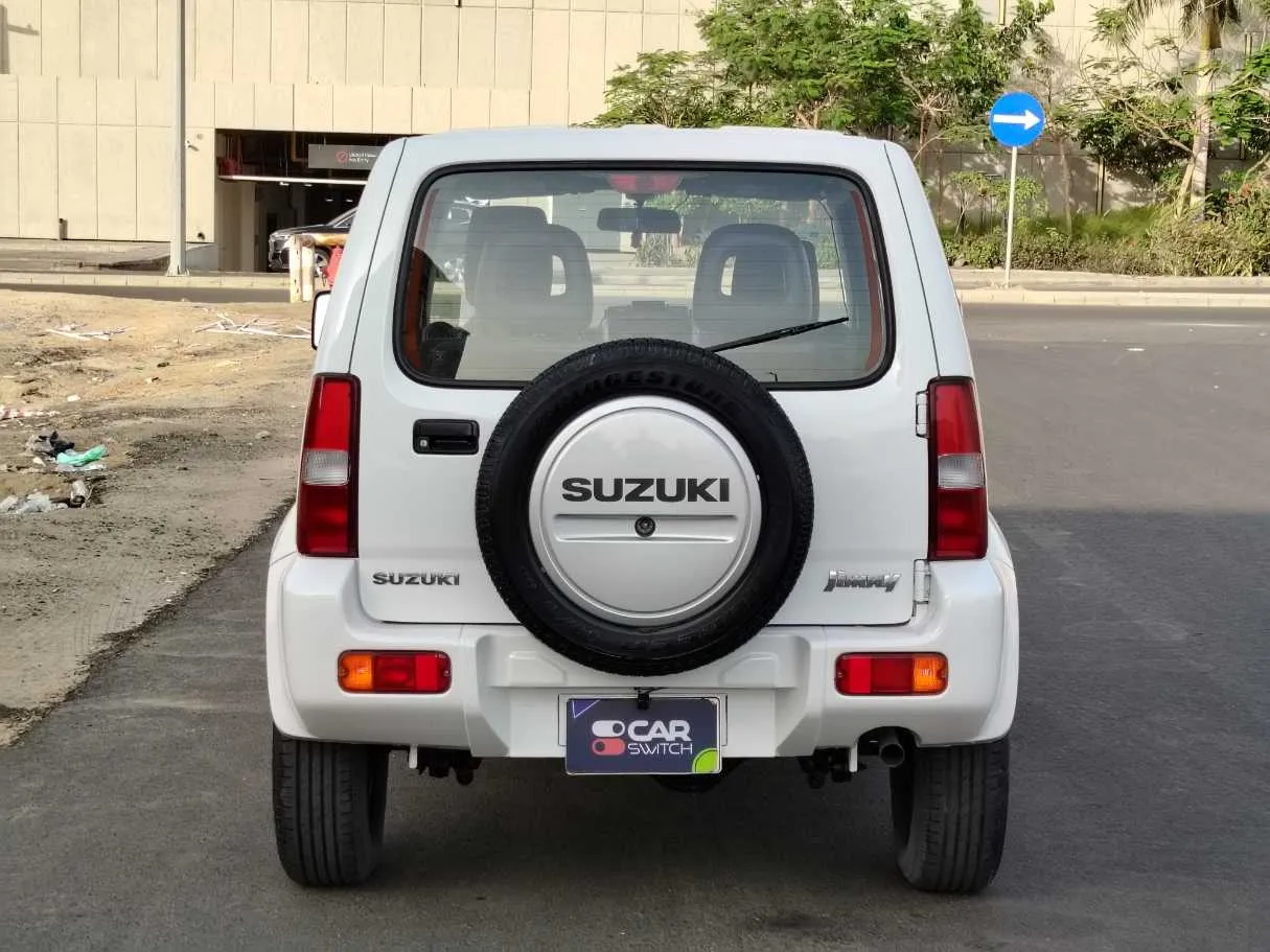 Car image 6