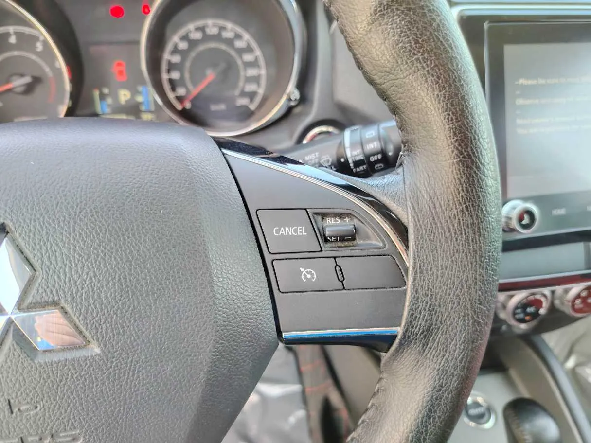 Car image 33