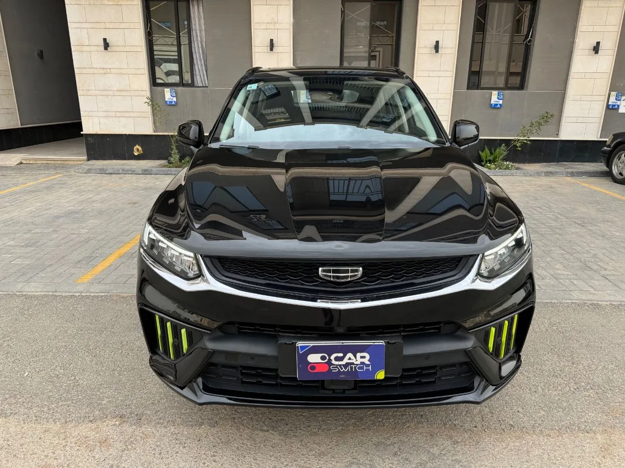 Car image 2