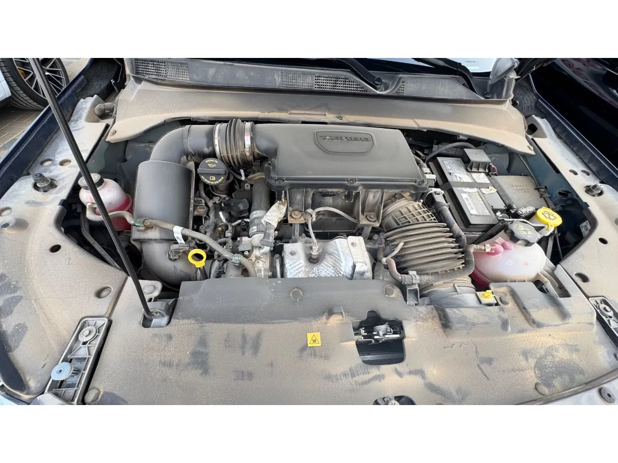 Car image 28