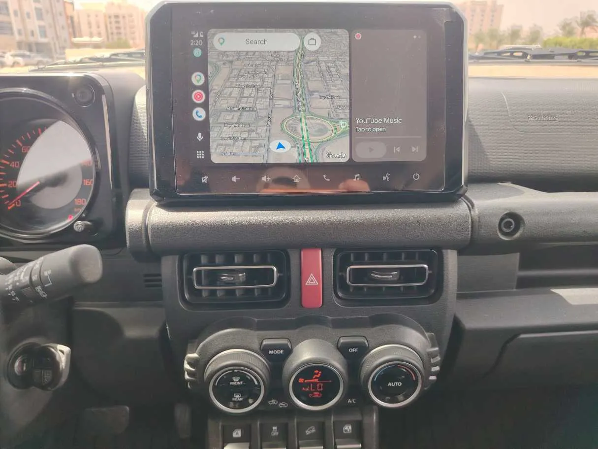Car image 21