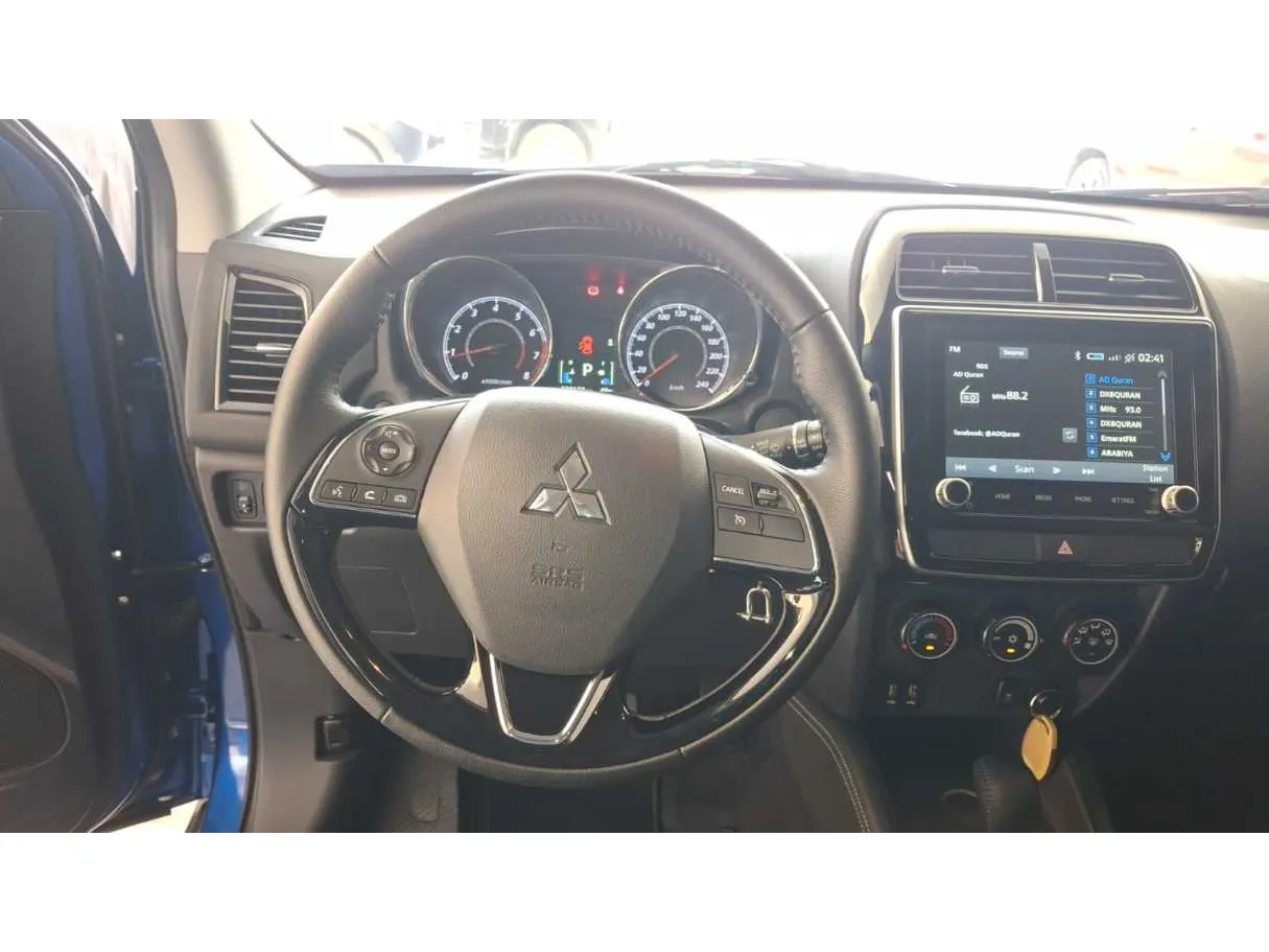 Car image 23
