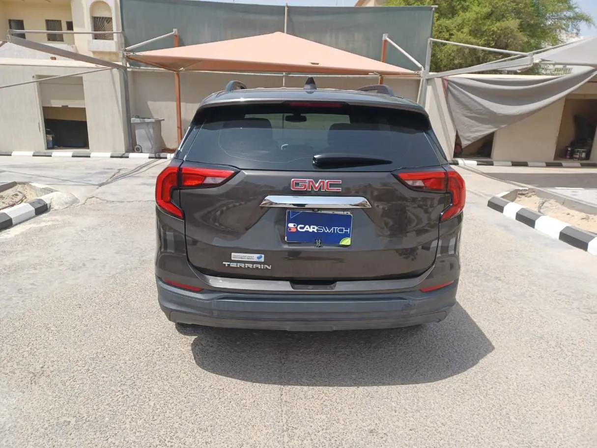 Car image 6