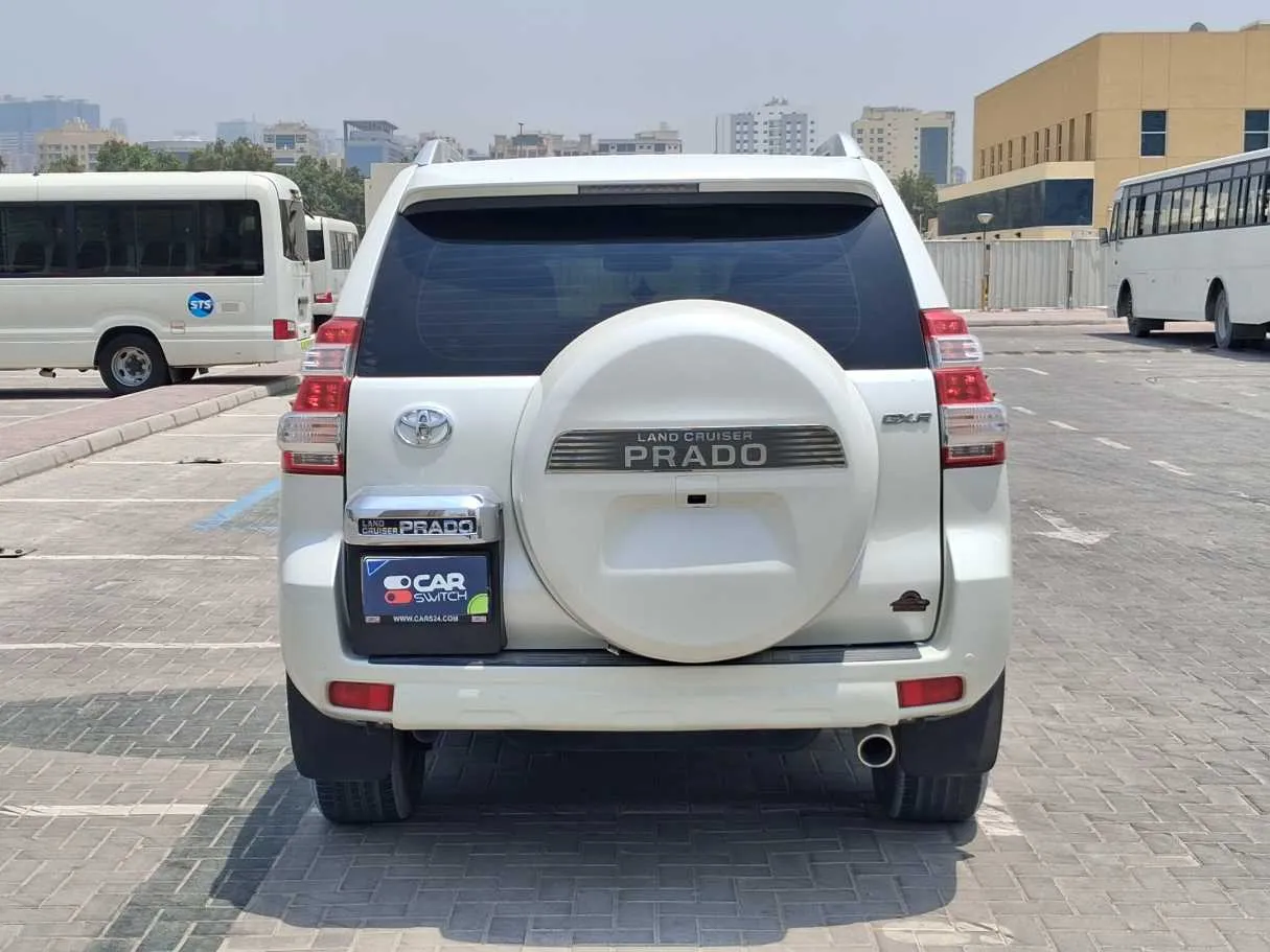 Car image 6