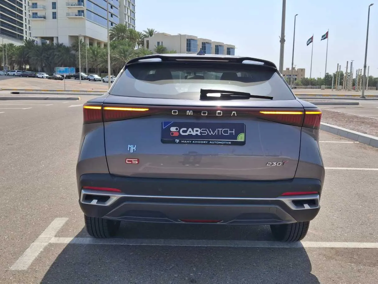 Car image 6