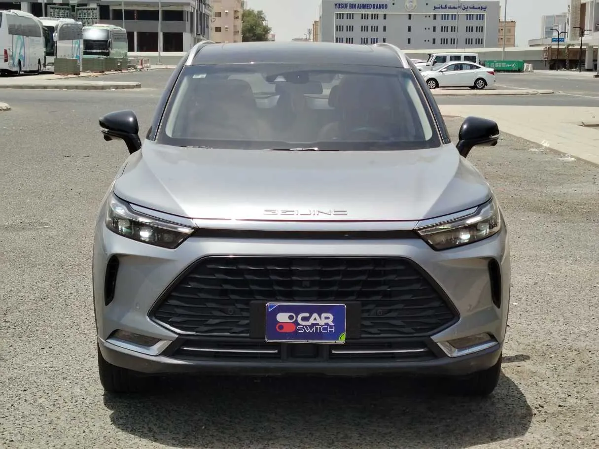 Car image 2