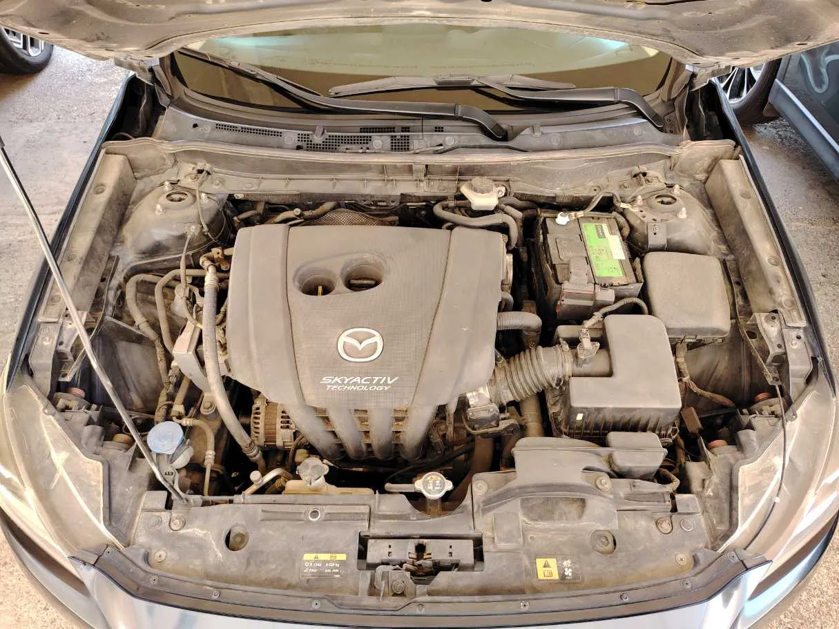 Car image 33
