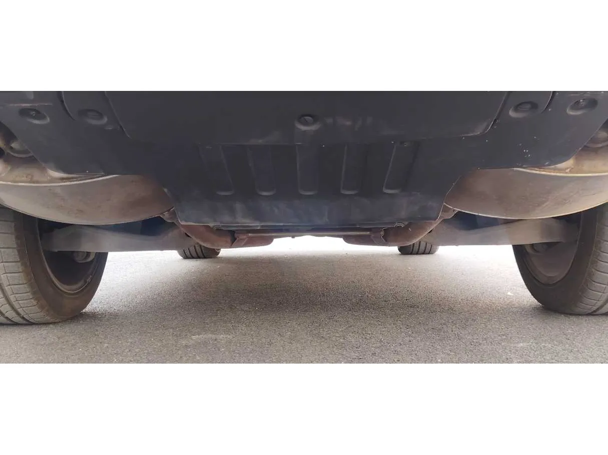 Car image 31