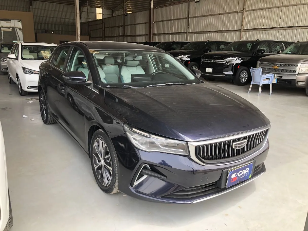 Car image 2