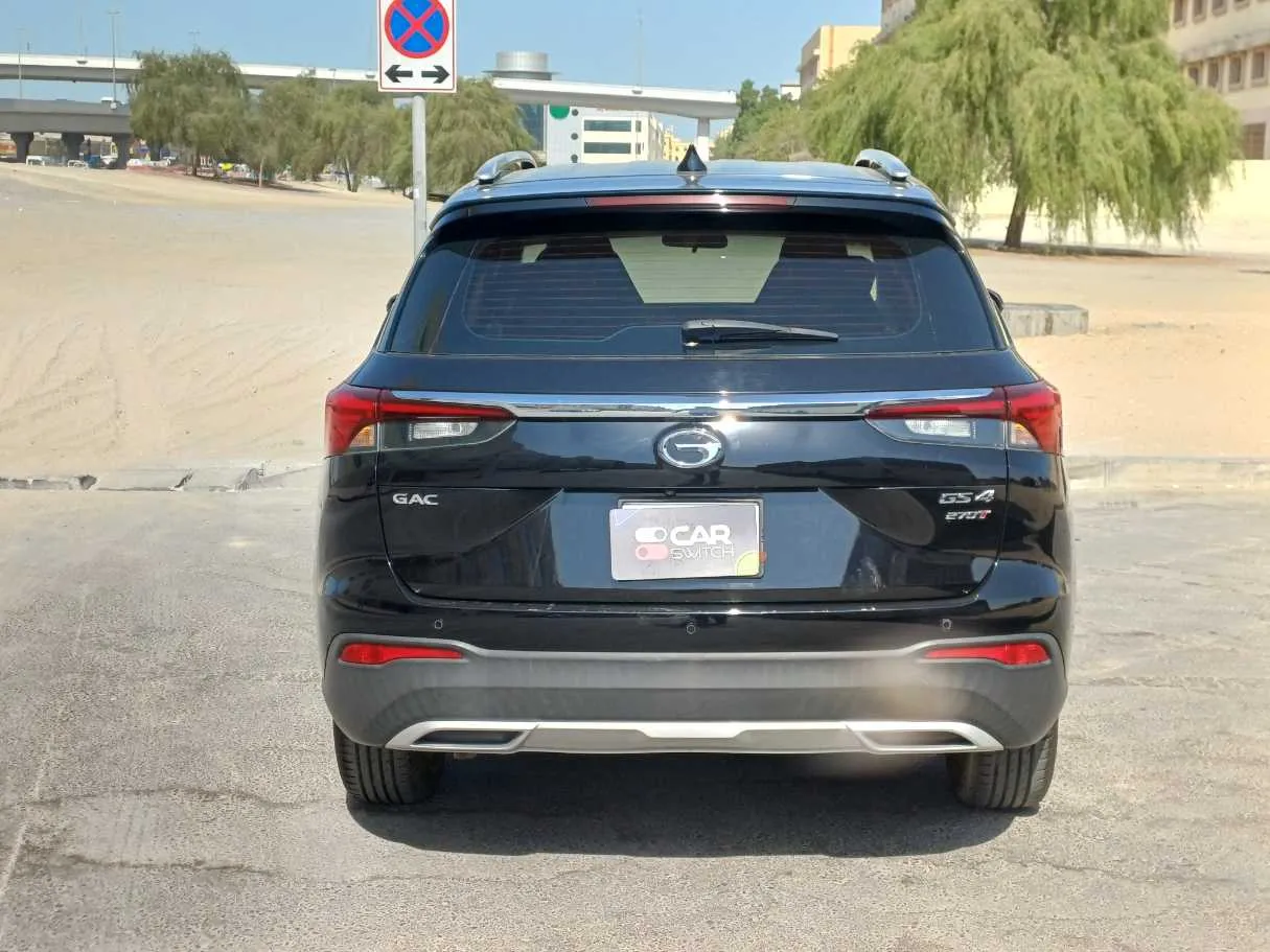 Car image 6