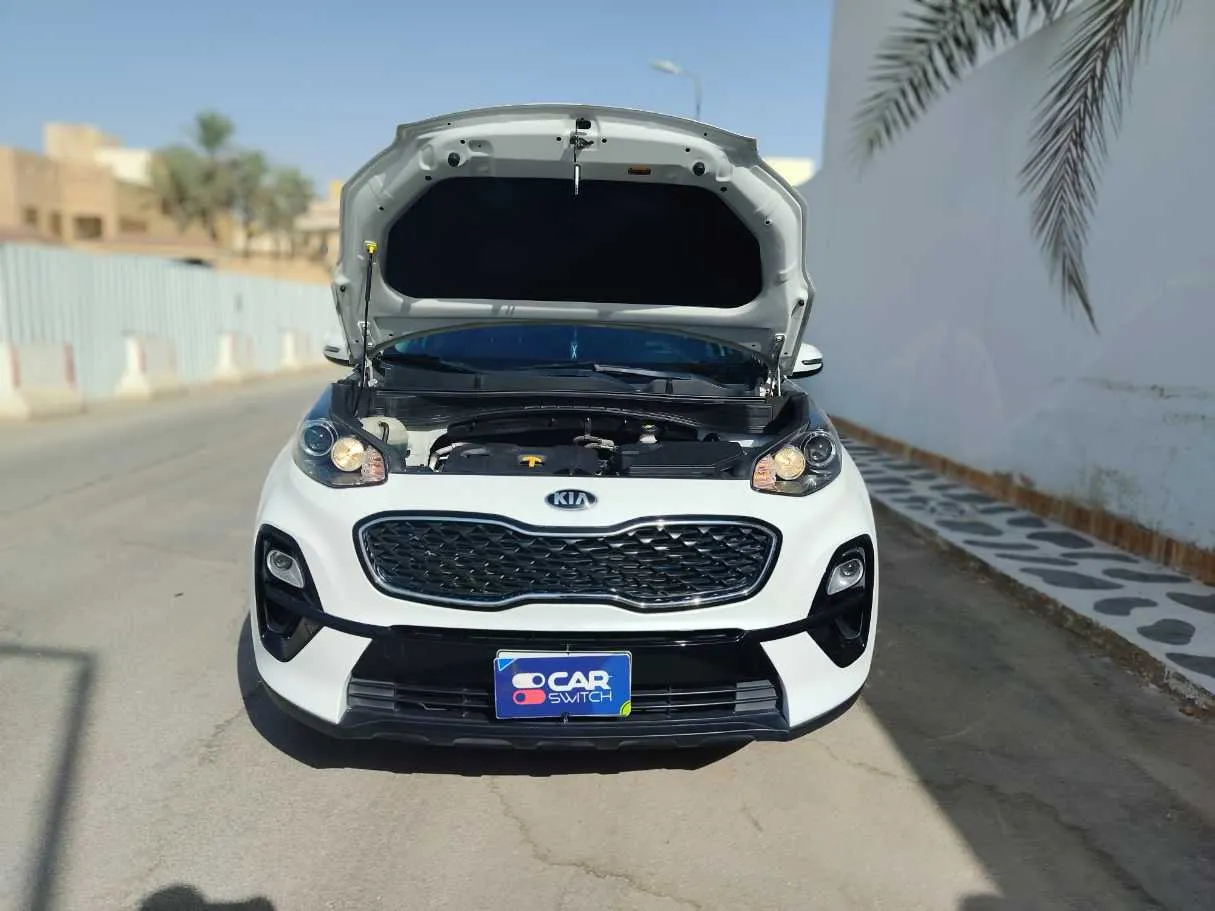 Car image 33