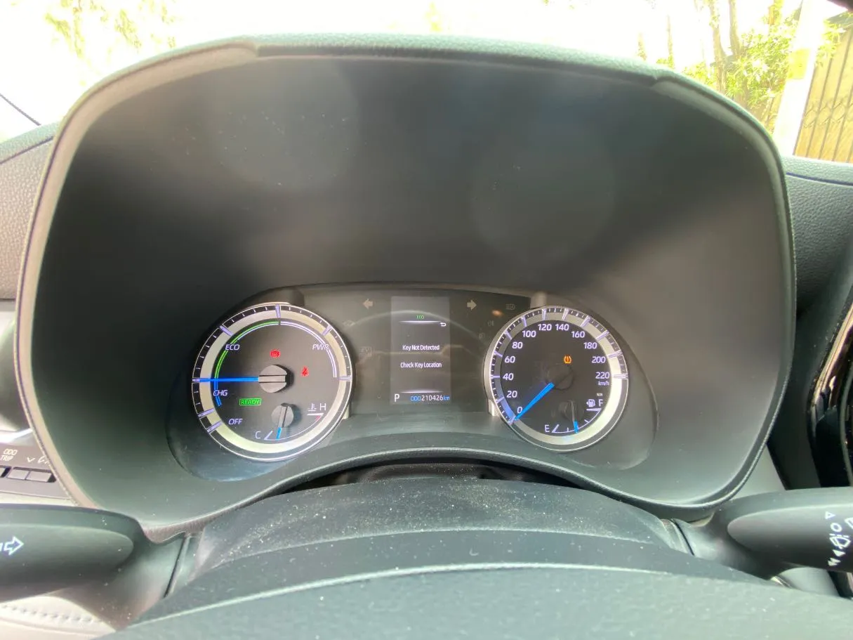 Car image 18