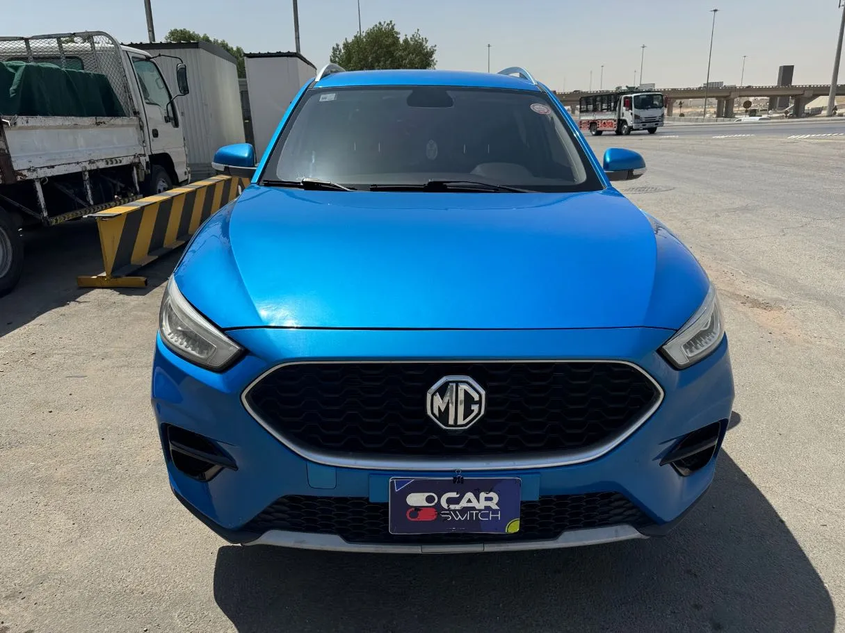 Car image 2