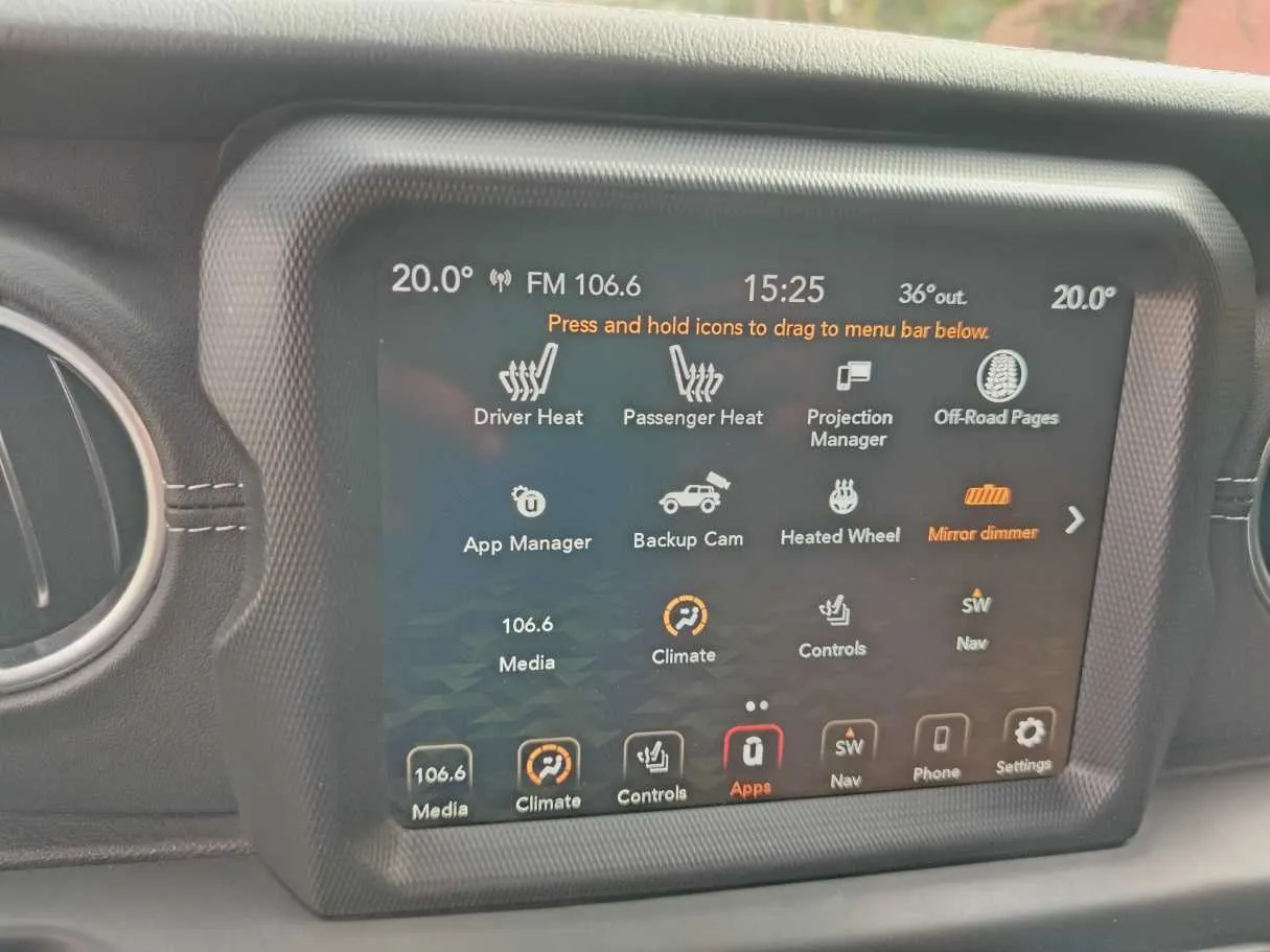 Car image 30