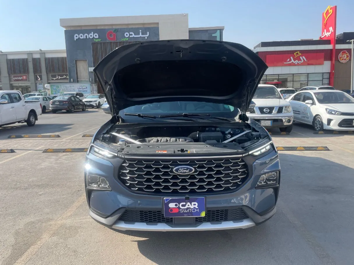 Car image 27