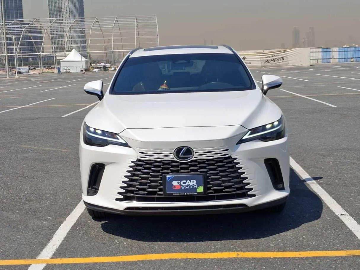 Car image 2