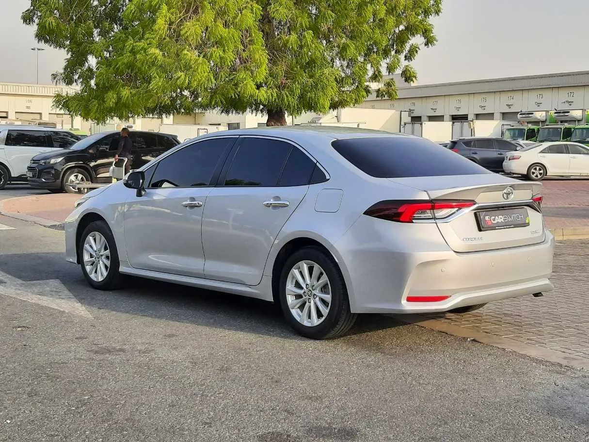 Car image 7