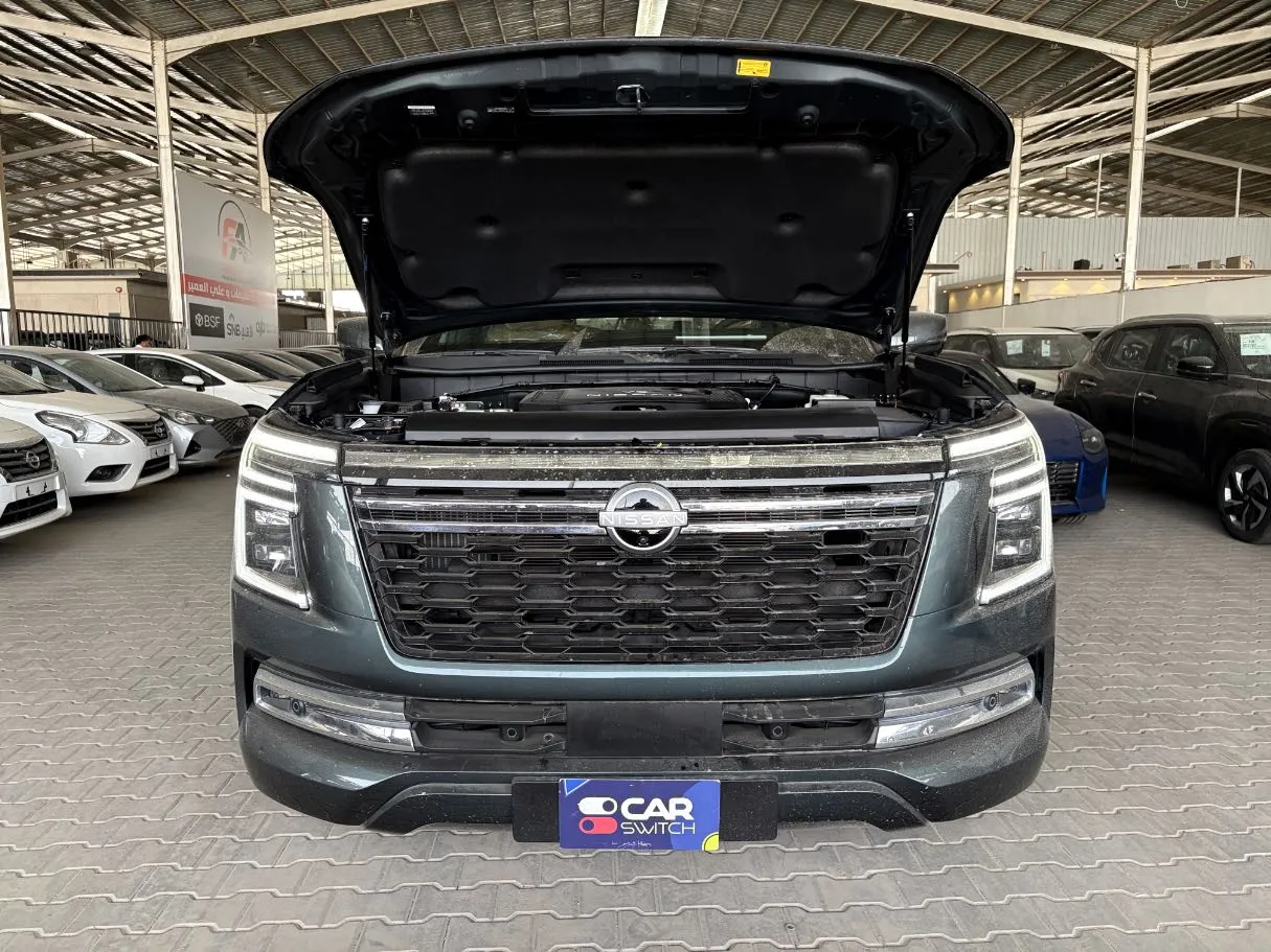 Car image 19