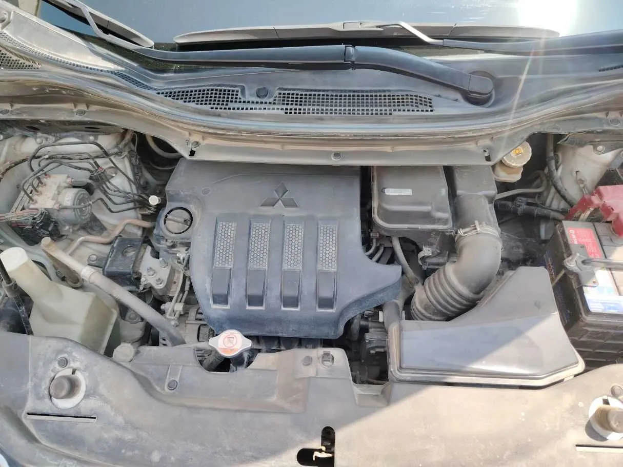 Car image 46